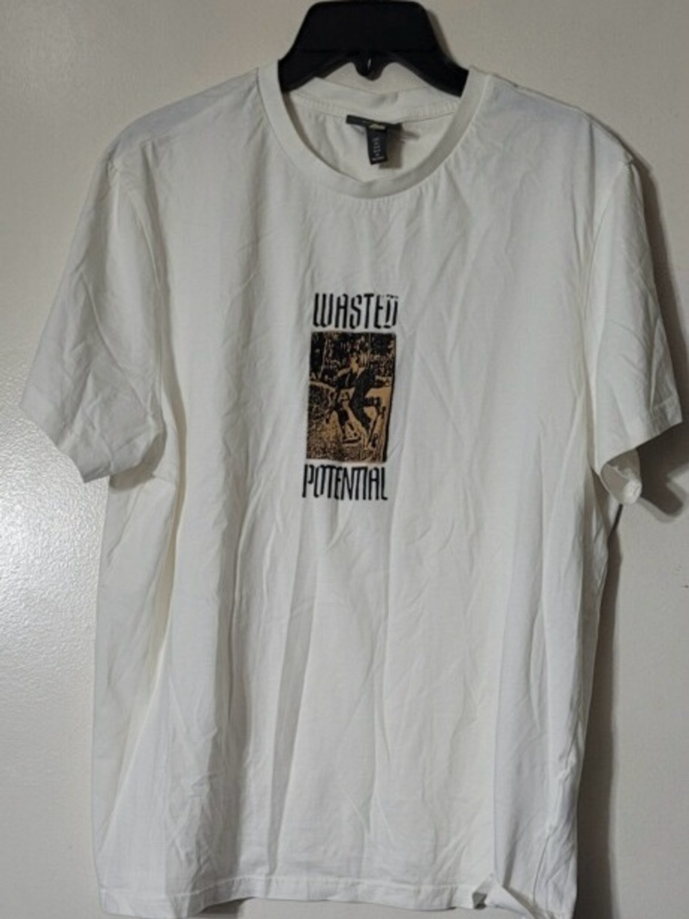 H&M White 'Wasted Potential' Graphic Tee